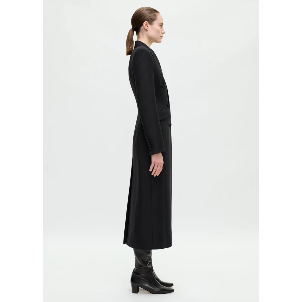 Black coat