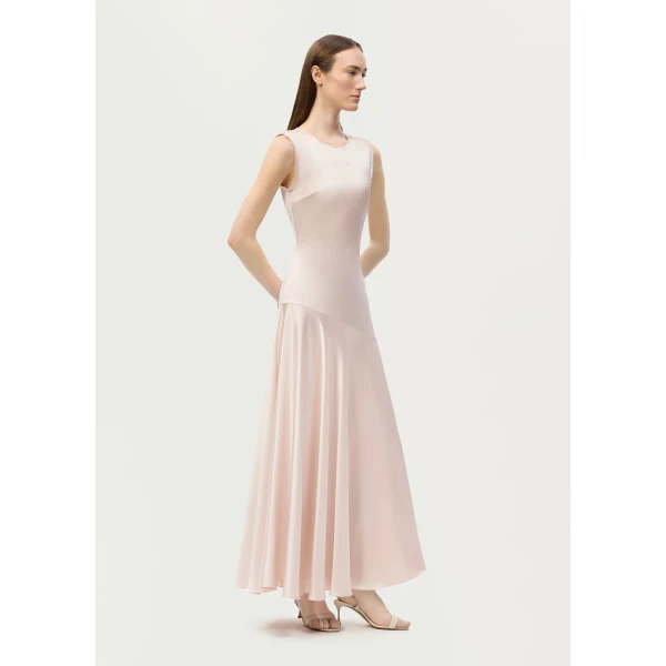Pink dress