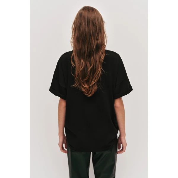 Aje clothing Aus  – structured silhouette with raw femininity from Luxury Shoes 