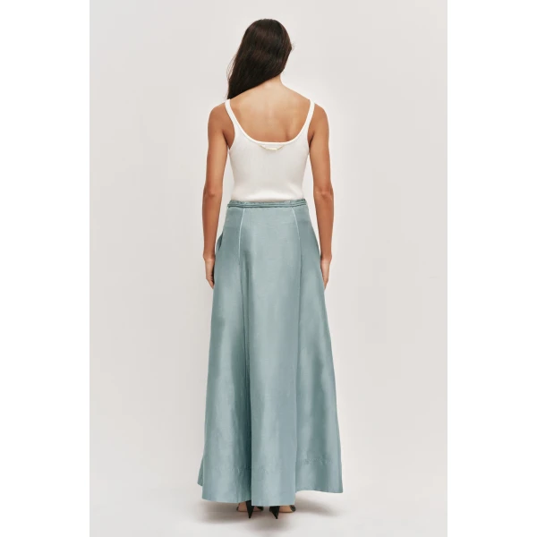 Aje clothing Aus  – structured silhouette with raw femininity from Luxury Shoes 