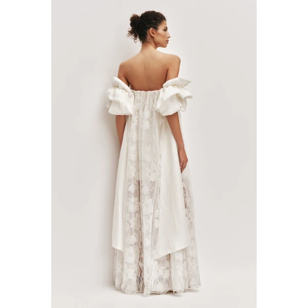 Aje clothing Aus  – structured silhouette with raw femininity from Luxury Shoes 