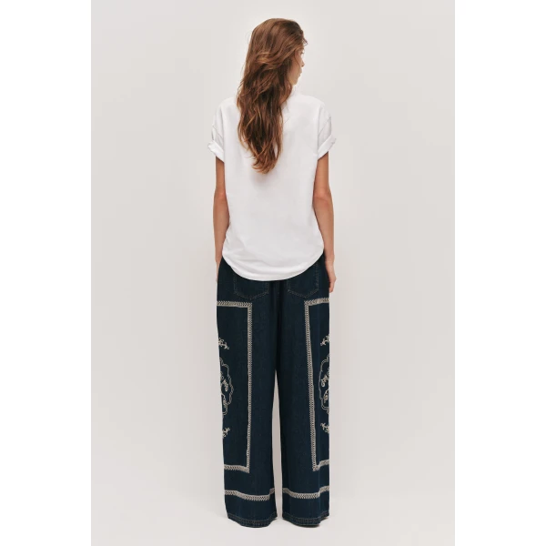 Aje clothing Aus  – structured silhouette with raw femininity from Luxury Shoes 