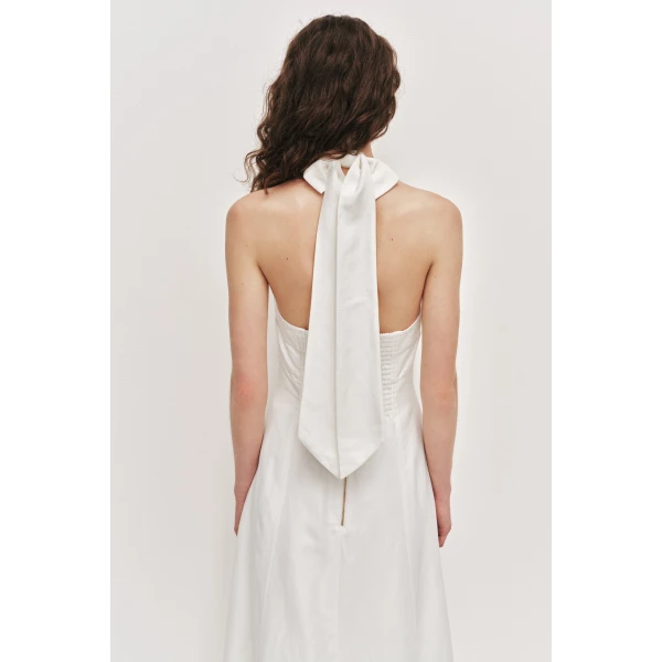 Aje clothing Aus  – structured silhouette with raw femininity from Luxury Shoes 