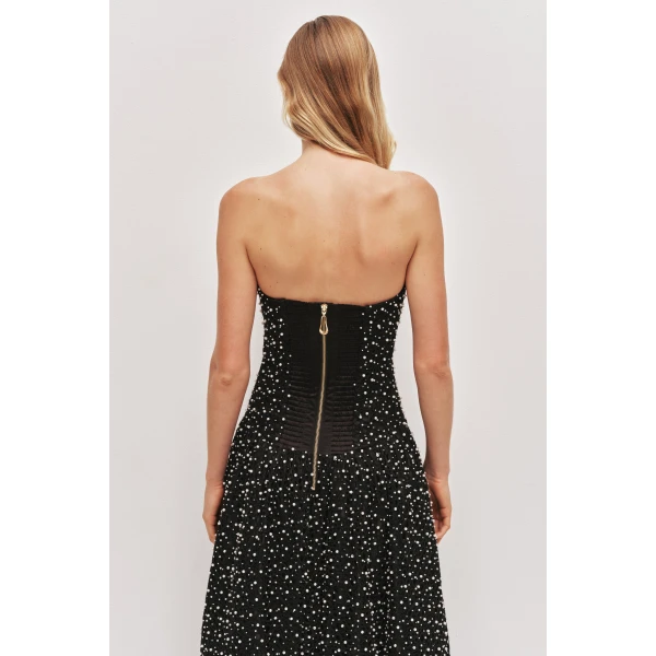 Aje clothing Aus  – structured silhouette with raw femininity from Luxury Shoes 