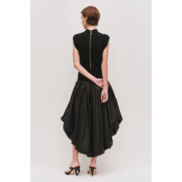 Aje clothing Aus  – structured silhouette with raw femininity from Luxury Shoes 
