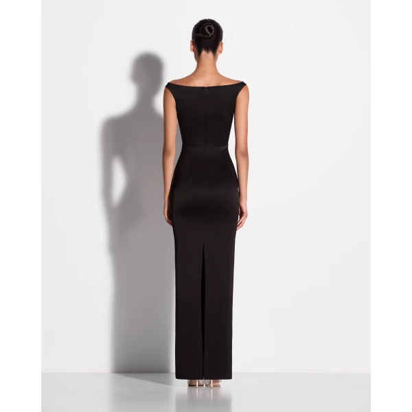 Off Shoulder Column