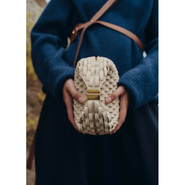 Polène Béri in Onda Ecru Béri in Onda Ecru - Shoulder & Crossbody Bags - Parisian Luxury Leather Bag at Luxury Shoes 