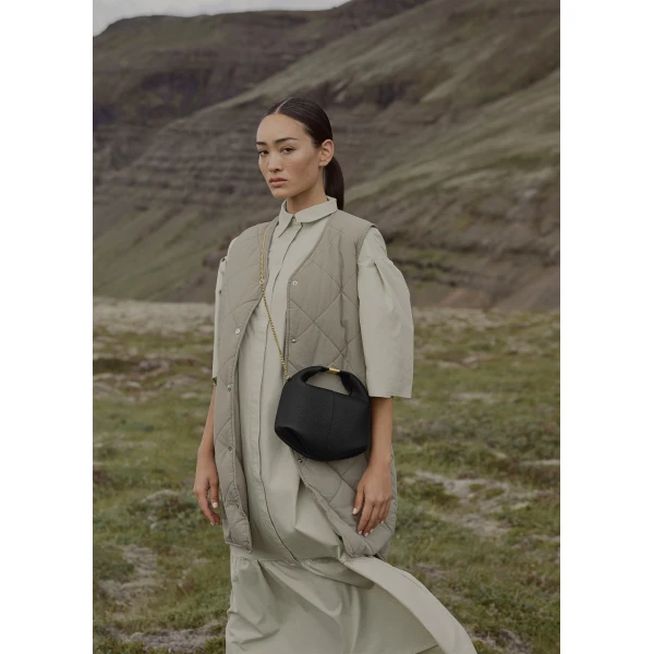 Polène Béri in Black Chain Béri in Black Chain - Shoulder & Crossbody Bags - Parisian Luxury Leather Bag at Luxury Shoes 