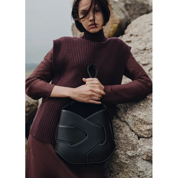 Polène Nodde Hobo in Black Nodde Hobo in Black - Shoulder & Crossbody Bags - Parisian Luxury Leather Bag at Luxury Shoes 