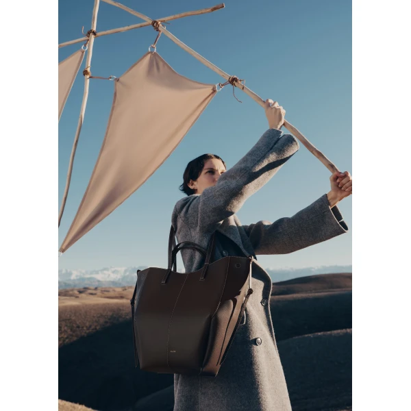 Polène Cyme Tote in Ebony Cyme Tote in Ebony - Totes & Top-Handle Bags - Parisian Luxury Leather Bag at Luxury Shoes 