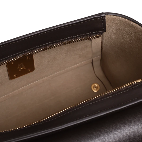 Ateliers Auguste Marly in Chocolate bag
