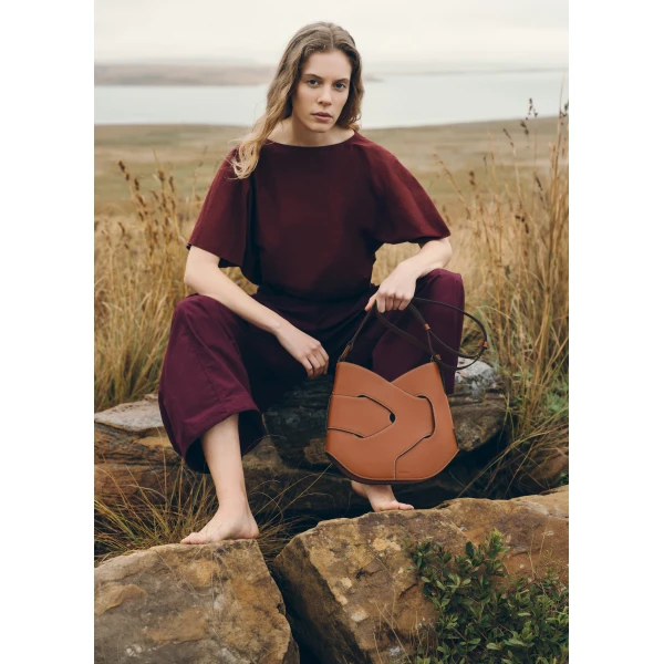 Polène Nodde Hobo in Cognac Nodde Hobo in Cognac - Shoulder & Crossbody Bags - Parisian Luxury Leather Bag at Luxury Shoes 