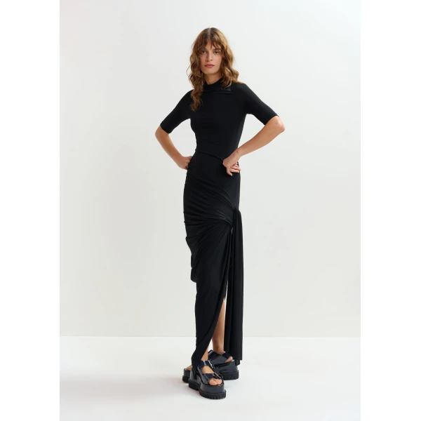 Dresses Black