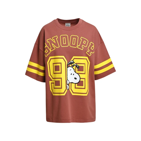 Brown T-shirt with Peanuts™ Snoopy print and yellow text