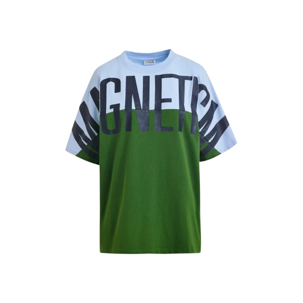 Light blue and green color-block oversized T-shirt with “Magnetism”-print