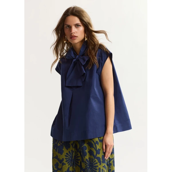 Essentiel Antwerp Tops