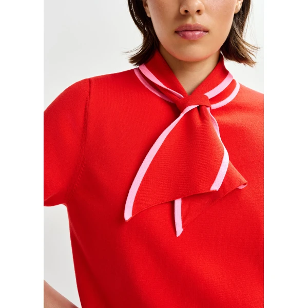 Tops Red