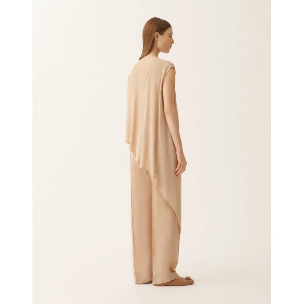Asymmetric Top in Crepe de Chine