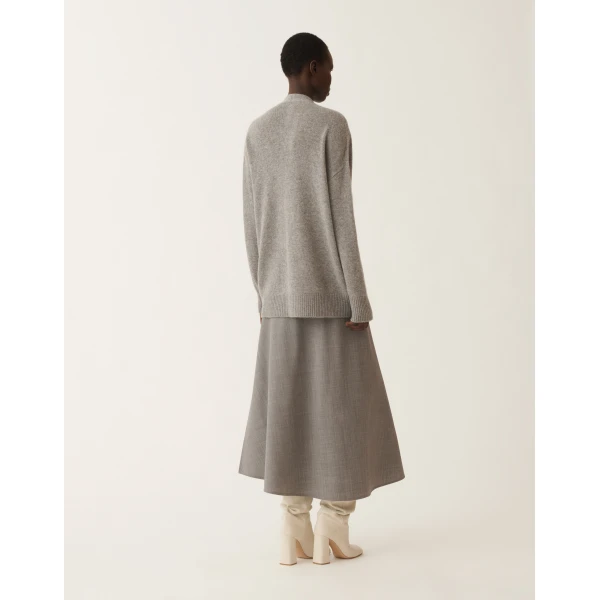 Cashmere Sweater in Grey