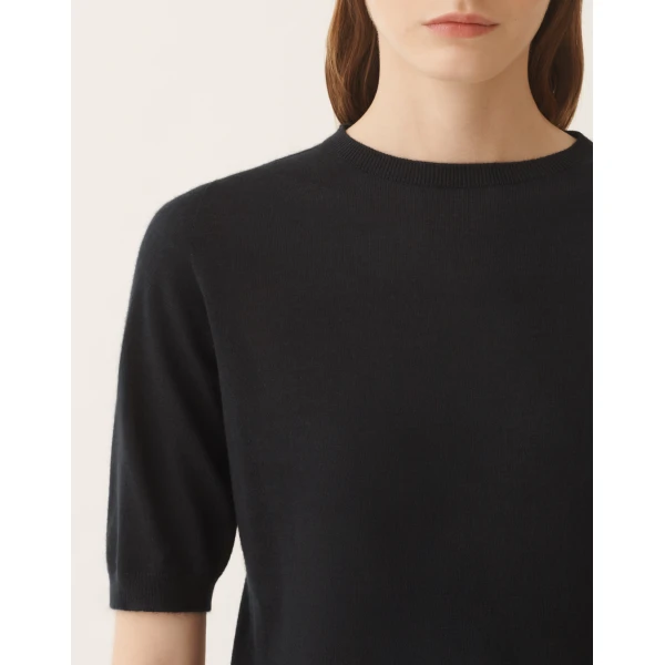 Cashmere and Silk Sweater in Night Blue - Image 5