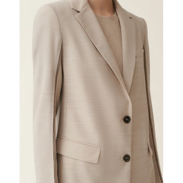 Cool Wool Blazer in Cachà - Image 5