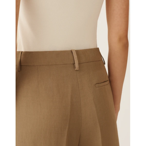 Fluid Linen and Viscose Bermuda Shorts - Image 5