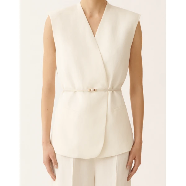 Fluid Linen and Viscose Vest in Butter - Image 5