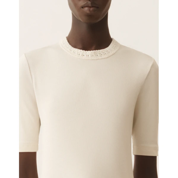 Jersey T-shirt in Butter - Image 5