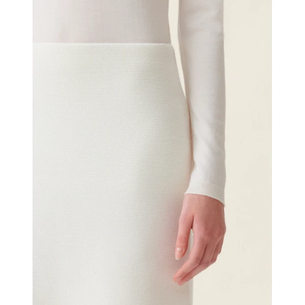 Merino Wool Miniskirt in Raffia - Image 5