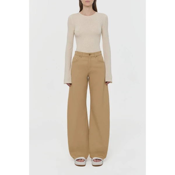 Amoret Barrel-leg Jean in Camel Sea Island Cotton Twill