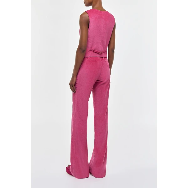 Fuchsia vest