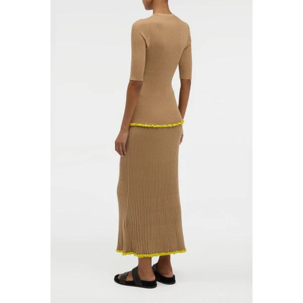 Camel knit