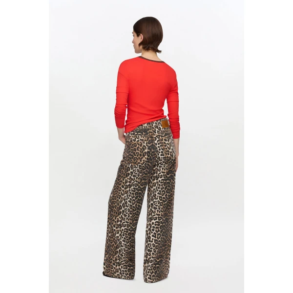 Lari Jeans in Leopard Print