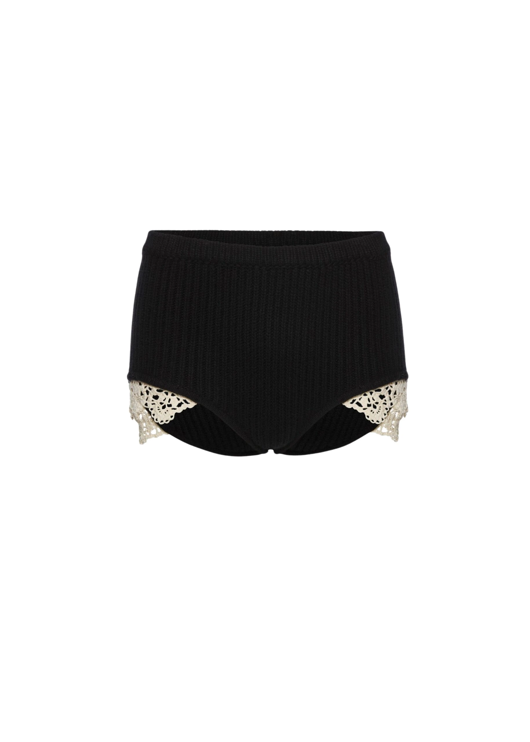 Magda-Butrym-Cashmere-crochet-trim-shorts-in-black-scaled71346_nobg Magda Butrym Cashmere crochet-trim shorts in black