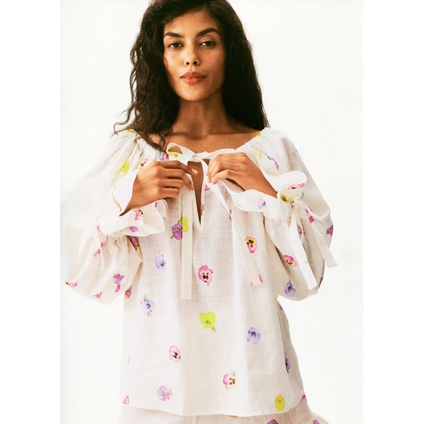 Sleeper pansies top
