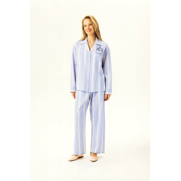 Sleeper walking sleepwear
