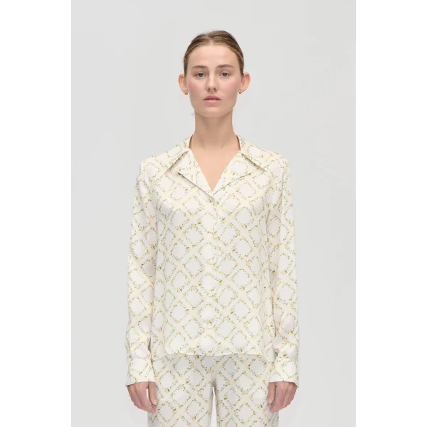 Wide Point Collar Shirt