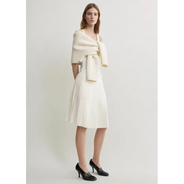 Totême Beaded pleat skirt in White - Skirts - Scandinavian Minimalist Luxury at Luxury Shoes 