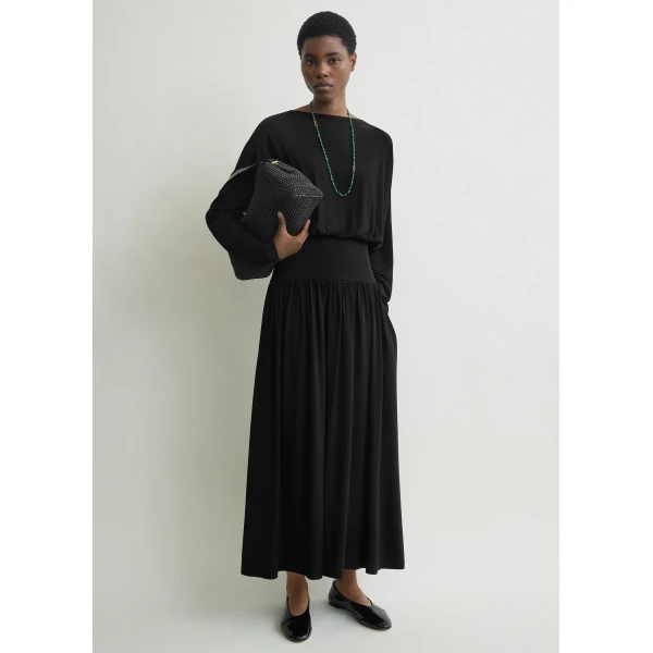 Totême Boatneck jersey dress in Black - Dresses - Scandinavian Minimalist Luxury at Luxury Shoes 
