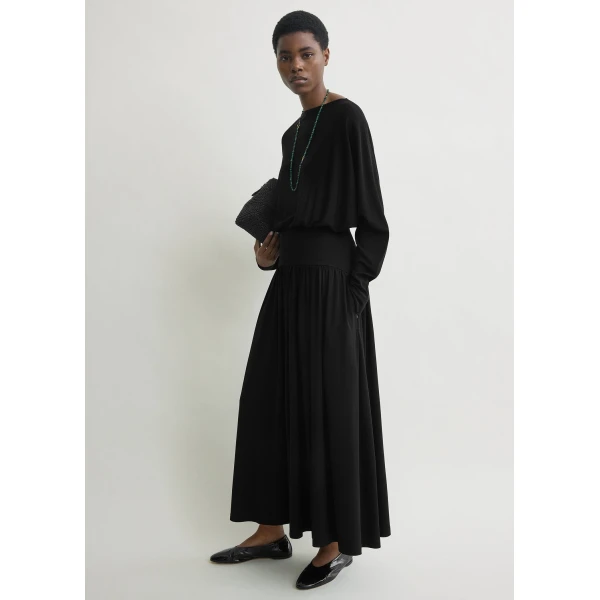 Totême Boatneck jersey dress in Black - Dresses - Scandinavian Minimalist Luxury at Luxury Shoes 