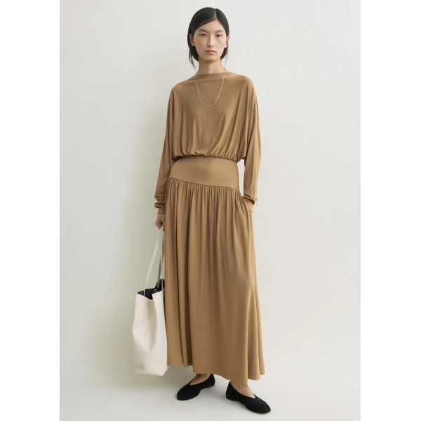 Totême Boatneck jersey dress in Nutmeg - Dresses - Scandinavian Minimalist Luxury at Luxury Shoes 