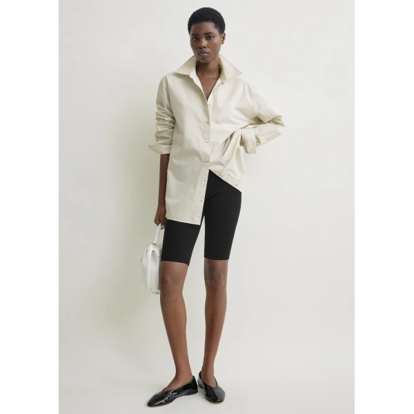 Totême Capri knit shorts in Black - Shorts - Scandinavian Minimalist Luxury at Luxury Shoes 