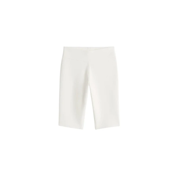 Totême Capri knit shorts in Off-white - Shorts - Scandinavian Minimalist Luxury at Luxury Shoes 