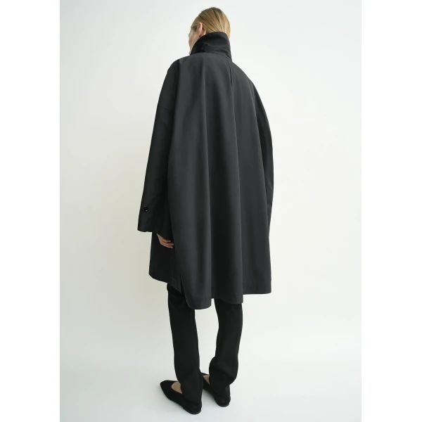 Totême Car coat in Black - Jackets - Scandinavian Minimalist Luxury at Luxury Shoes 
