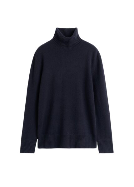 Totême Cashmere turtleneck in Navy - Knitwear - Scandinavian Minimalist Luxury at Luxury Shoes 