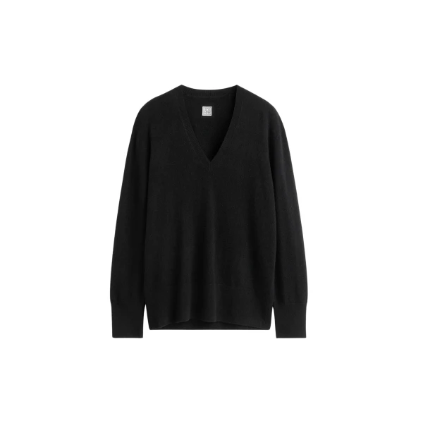 Totême Cashmere v-neck knit in Black - Knitwear - Scandinavian Minimalist Luxury at Luxury Shoes 