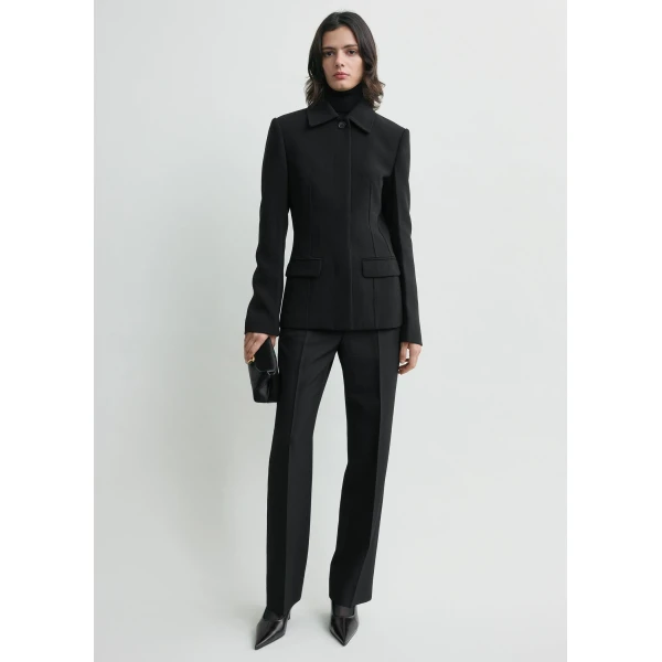Totême Cinched pocket jacket in Black - Jackets - Scandinavian Minimalist Luxury at Luxury Shoes 