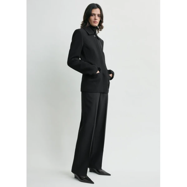Totême Cinched pocket jacket in Black - Jackets - Scandinavian Minimalist Luxury at Luxury Shoes 