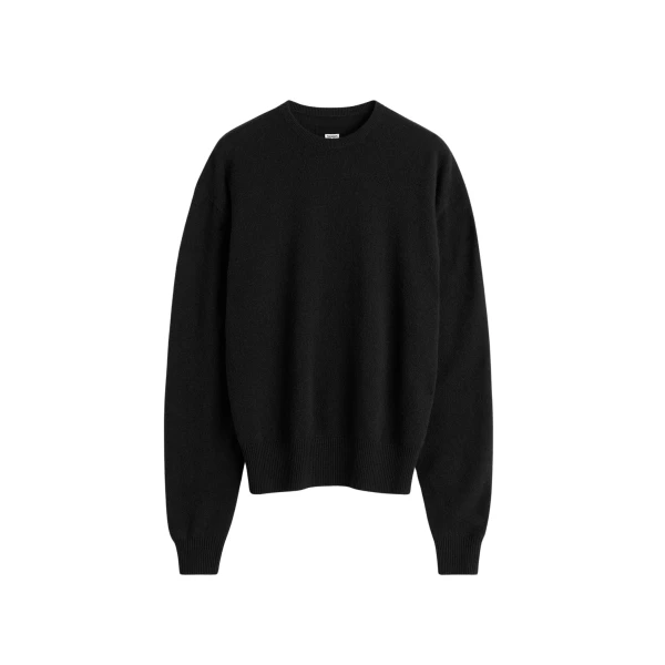 Totême Classic cashmere crew knit in Black - Knitwear - Scandinavian Minimalist Luxury at Luxury Shoes 