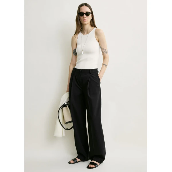 Totême Classic compact knit tank in White - Knitwear - Scandinavian Minimalist Luxury at Luxury Shoes 
